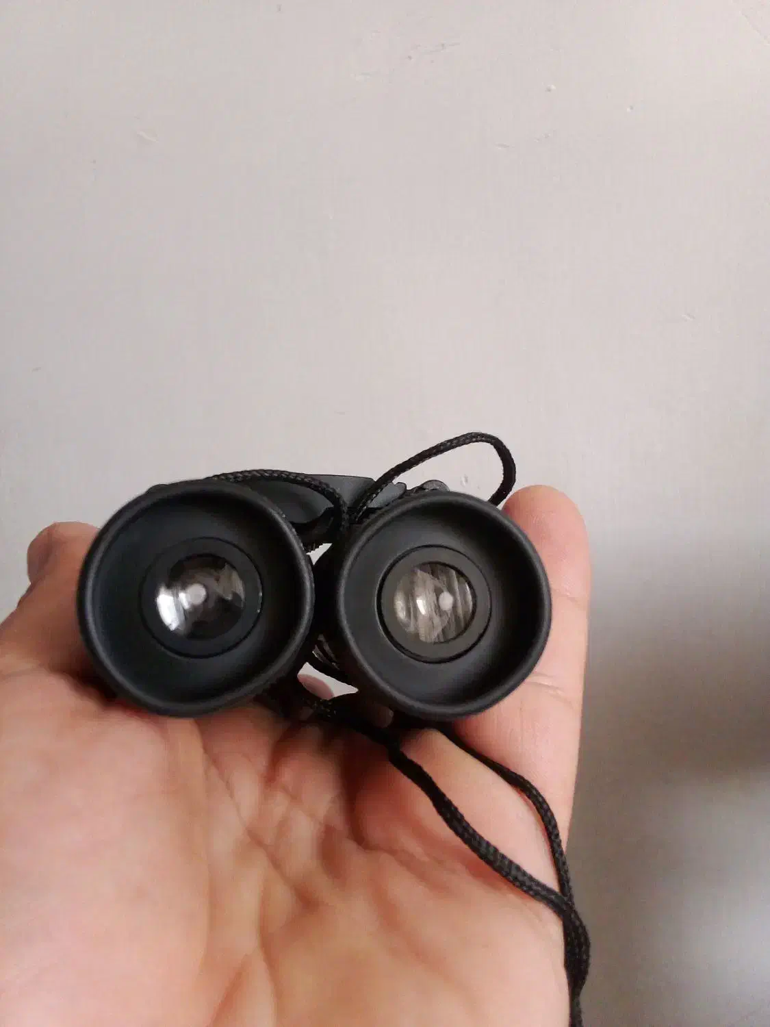 دوربین شکاری|کوهنوردی و کمپینگ|مهاجران, |دیوار