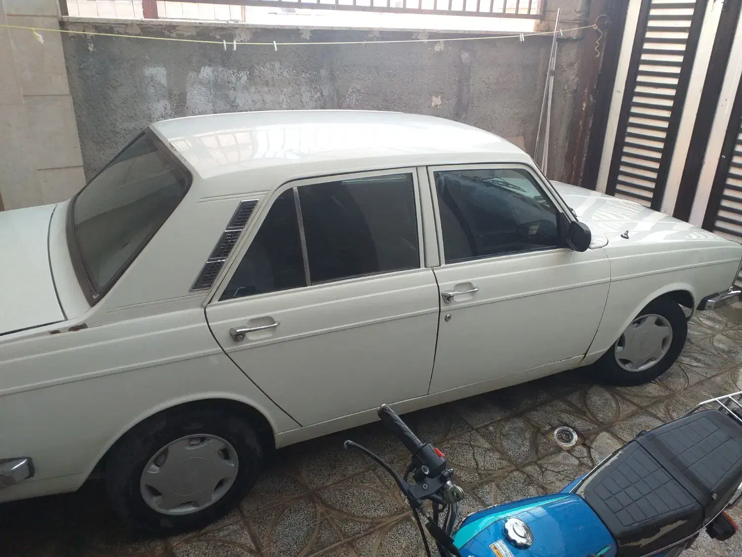 پیکان ۸۳|خودرو سواری و وانت|سنندج, |دیوار