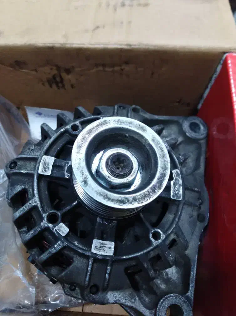 دینام 206 استوک|قطعات یدکی و لوازم جانبی|رشت, منظریه|دیوار