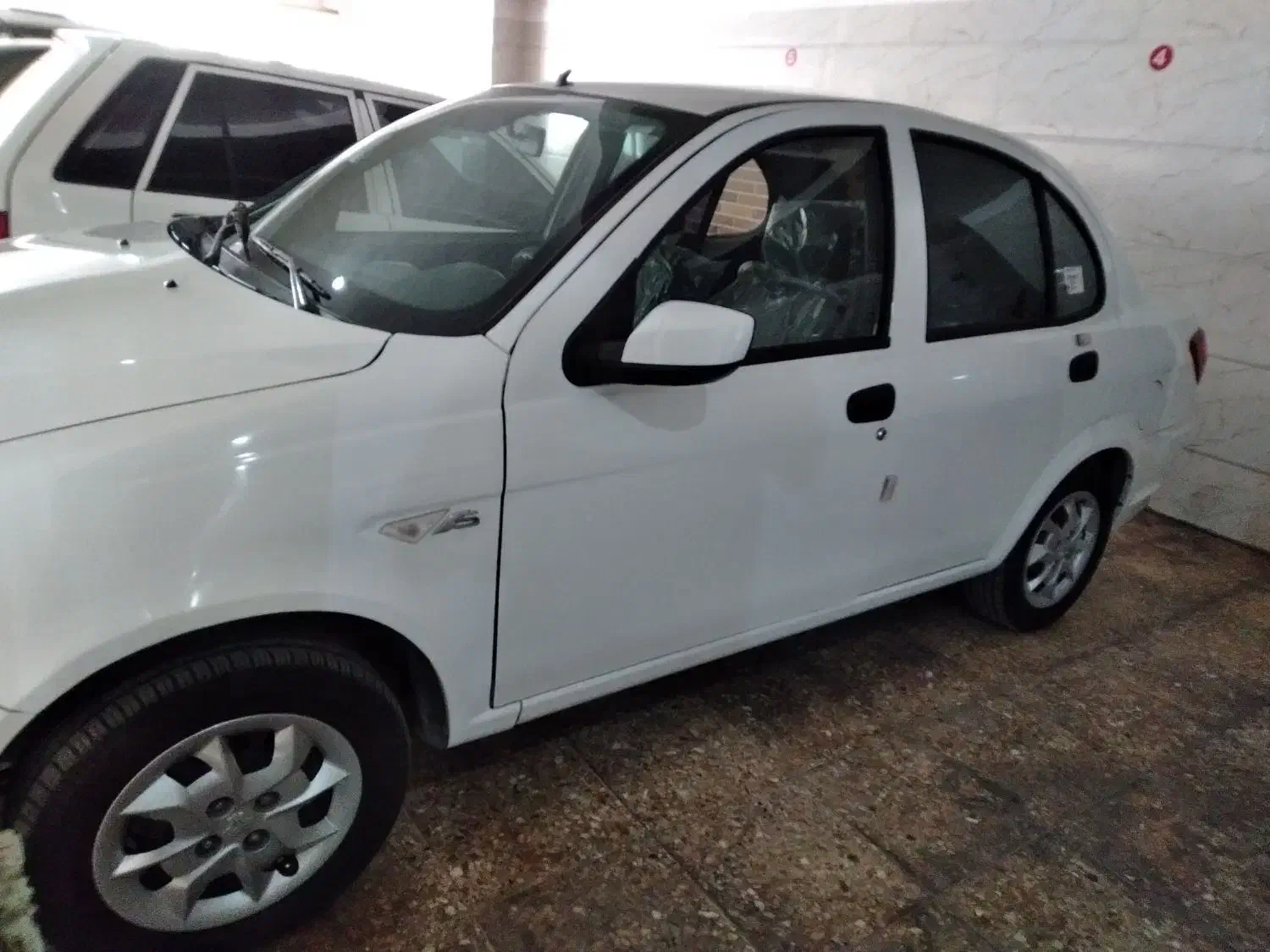 ساینا 403 برج 8|خودرو سواری و وانت|اهواز, کوی فرهنگیان ۱|دیوار