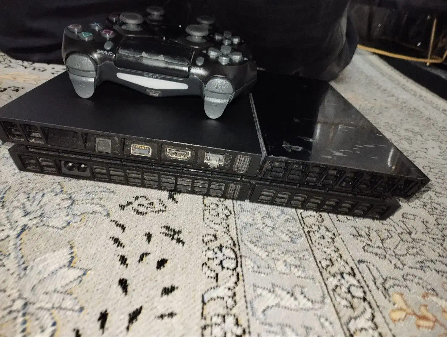 یک عدد دستگاه ps4|کنسول، بازی ویدئویی و آنلاین|بهارستان, |دیوار