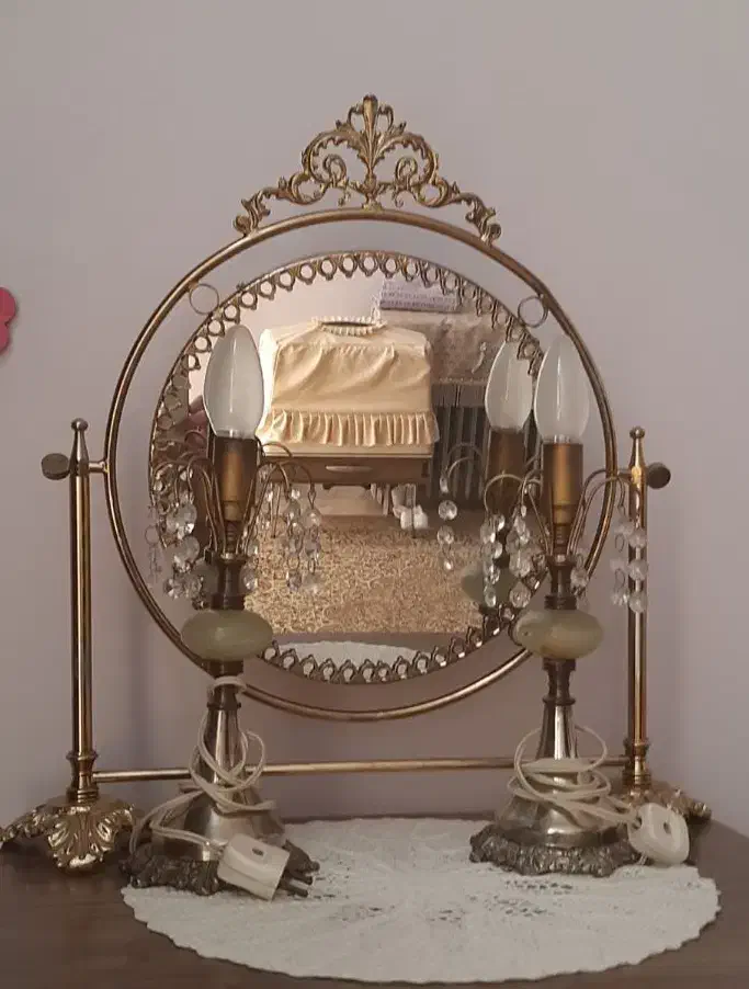 آینه و شمعدان|آینه|تهران, باغ فیض|دیوار