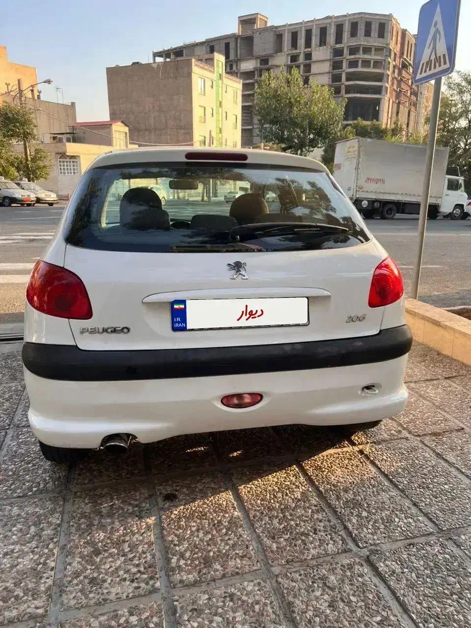 پژو ۲۰۶ تیپ۲ ،مدل ۱۳۹۸ بیرنگ کم کارکرد|خودرو سواری و وانت|تهران, جوادیه تهرانپارس|دیوار