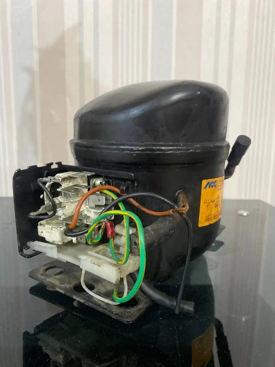 ۱۰ عدد موتور یک دهم آبسردکن|آبسردکن و تصفیه آب|تهران, استقلال|دیوار