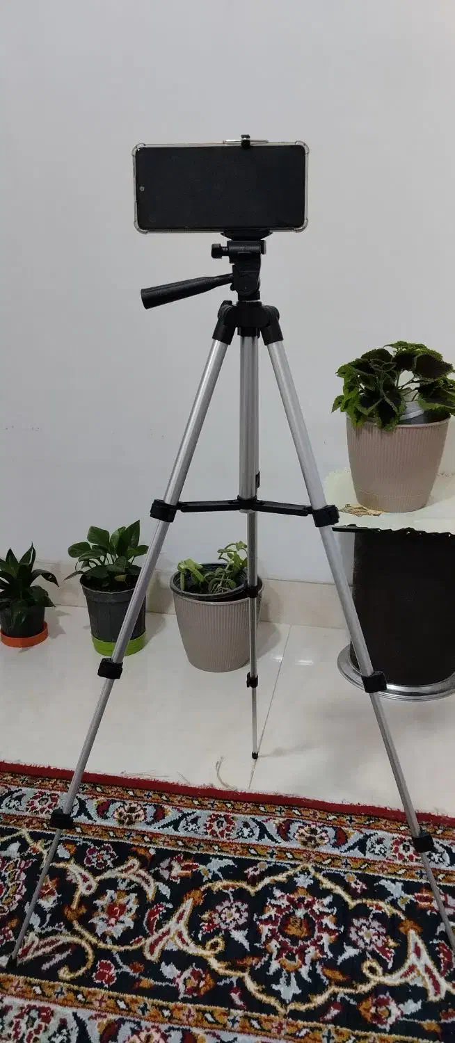 یه پایه فیلم برداری|دوربین عکاسی و فیلم‌برداری|کرمانشاه, |دیوار