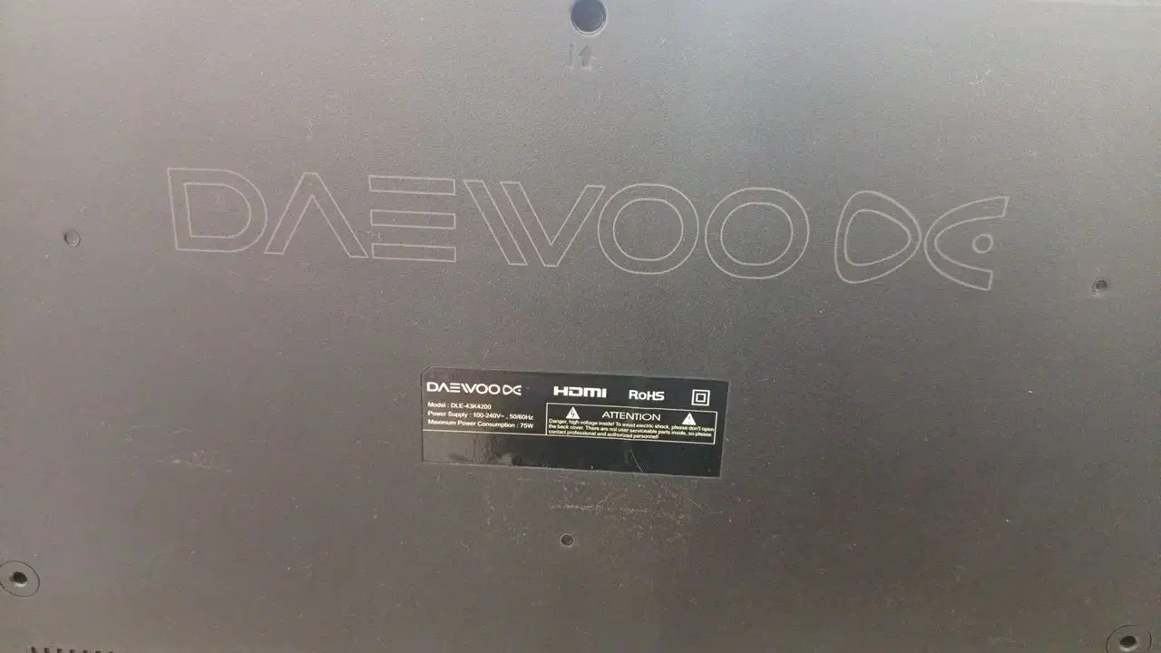 ال ای دی ۴۳ اینچ دوو درحدنو نو|تلویزیون و پروژکتور|همدان, |دیوار