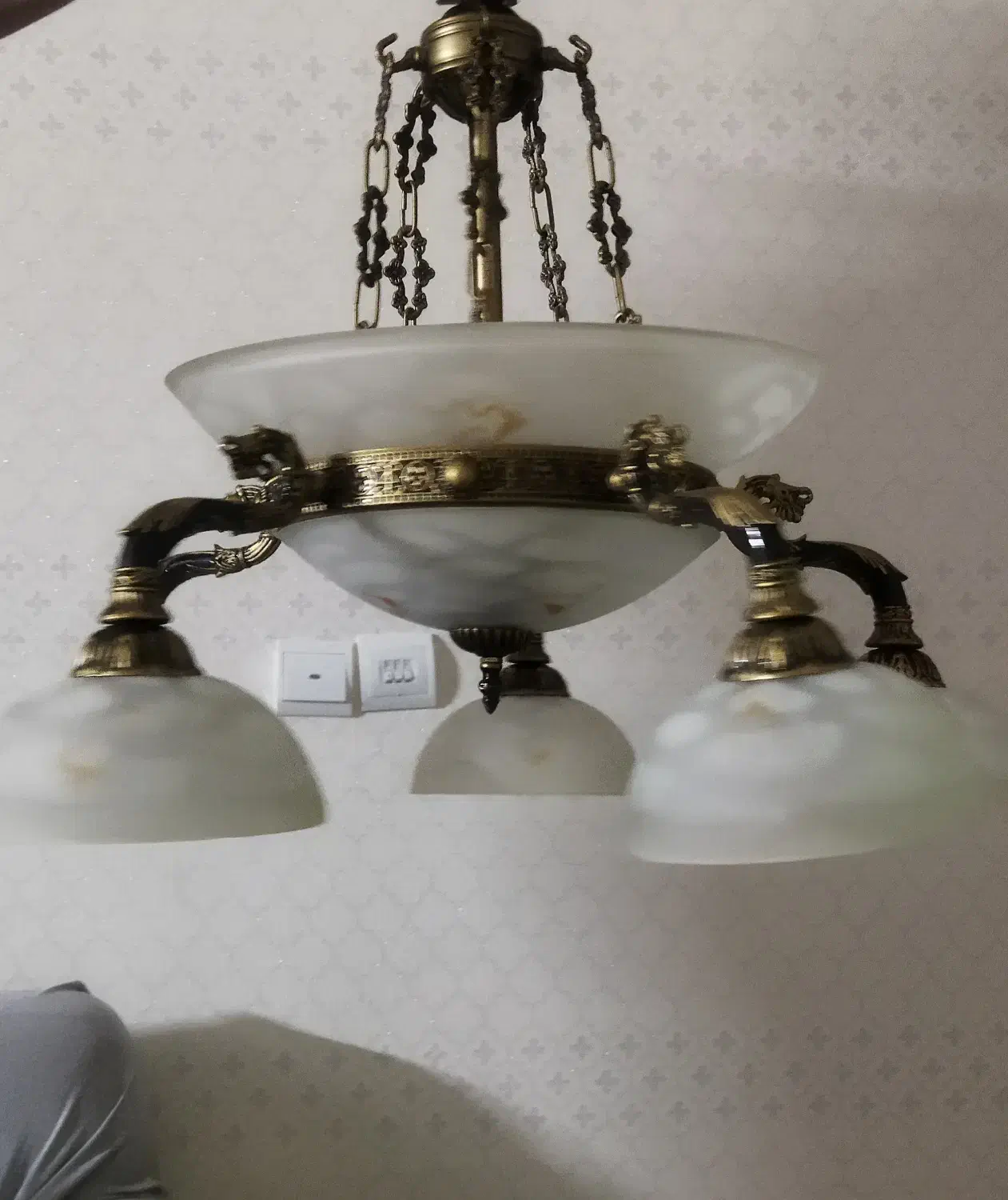 لوستر|لوستر و چراغ آویز|پاکدشت, پاکدشت (مامازند)|دیوار