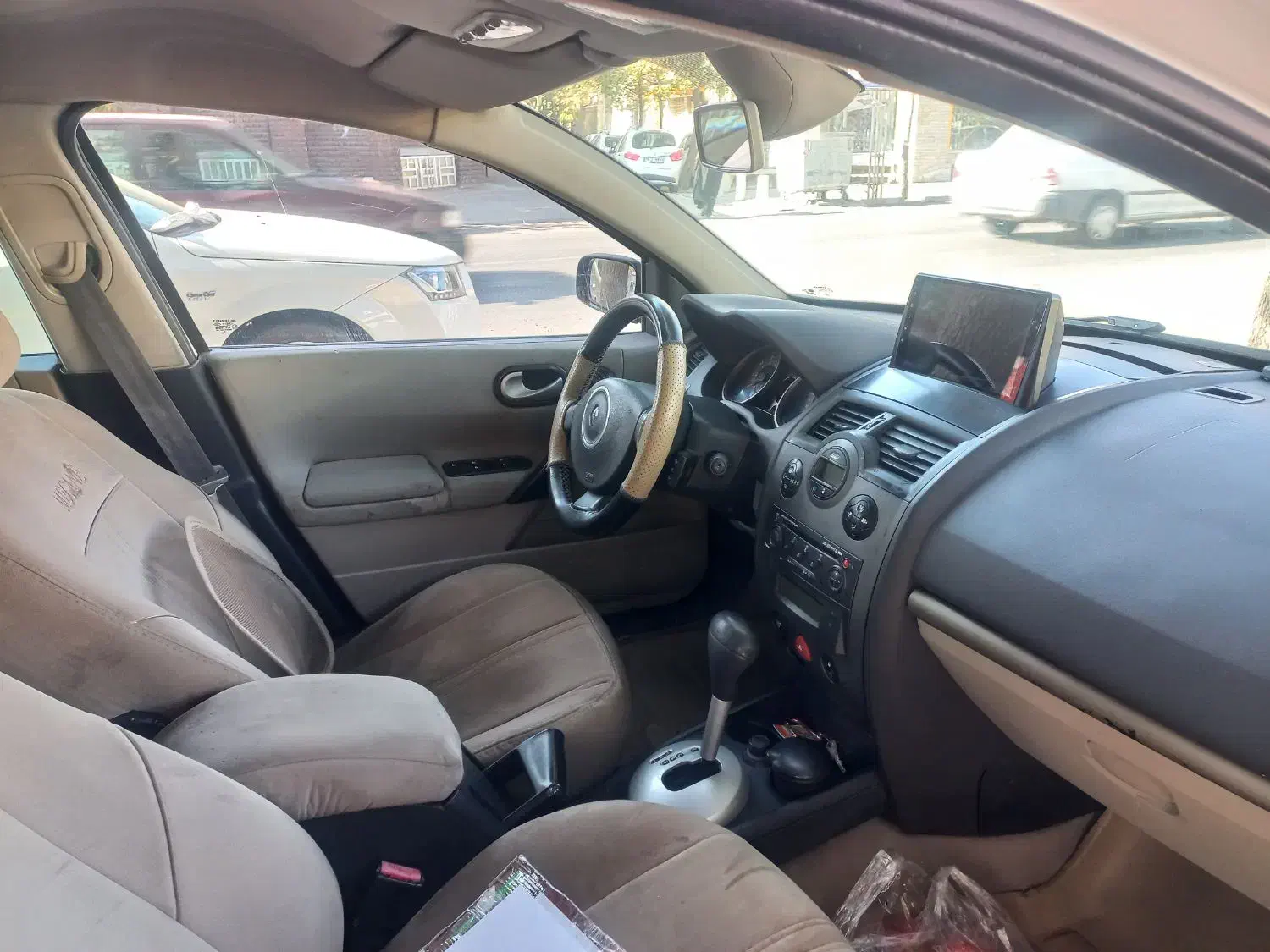 رنو مگان 2000|خودرو سواری و وانت|اراک, |دیوار