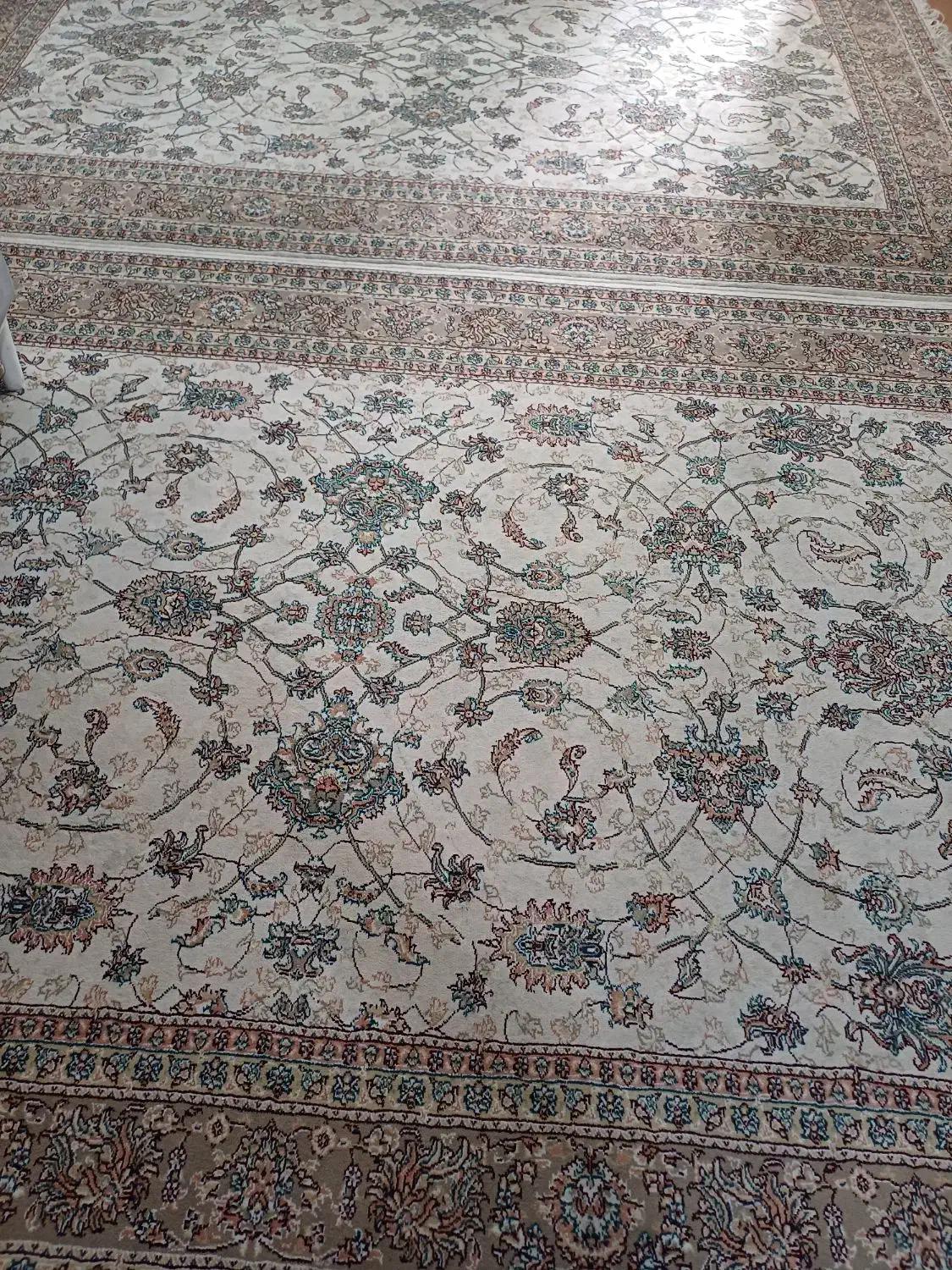 فرش ۶ متری|فرش|نیشابور, بنیاد شهید|دیوار