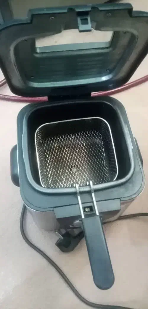 سرخ کن برقی سان هوس|اجاق گاز و لوازم برقی پخت‌وپز|شیراز, جوادیه|دیوار