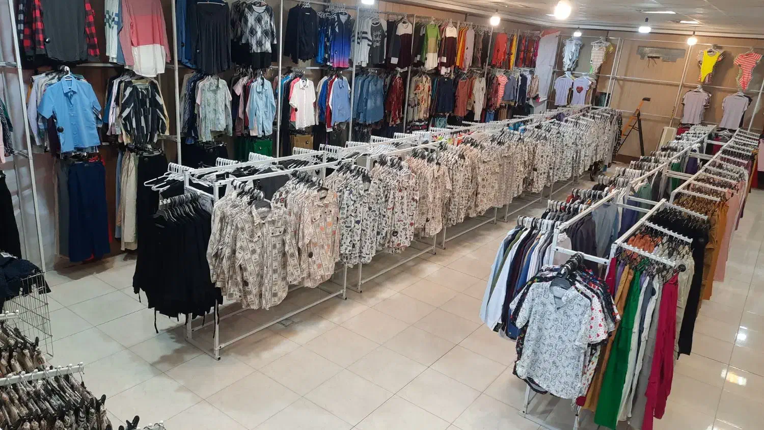 مانتو فقط ۱۹۹ تومن پنجشنبه در پوشاک ترافیک نیشابور|لباس|نیشابور, بنیاد شهید|دیوار