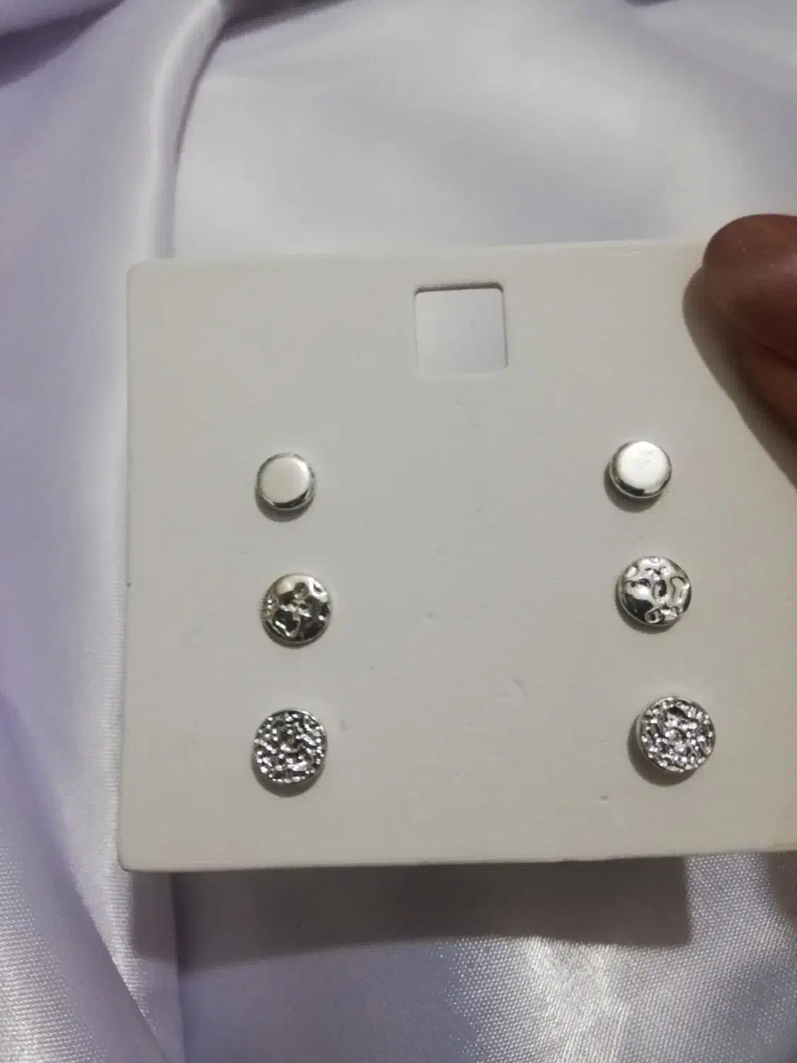 گوشواره میخی|بدلیجات|کرمانشاه, |دیوار