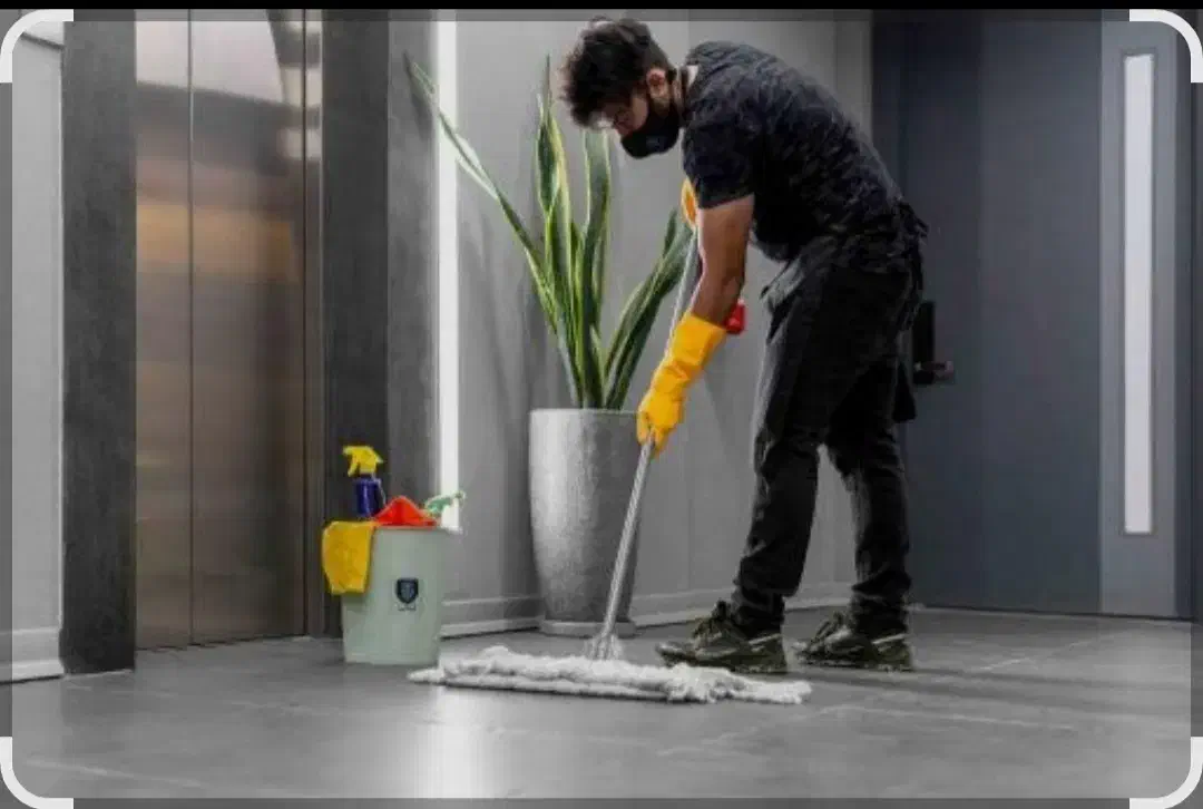 نظافت ساختمانهای اداری  دولتی بیمارستانها و شرکت|خدمات نظافت|قزوین, |دیوار