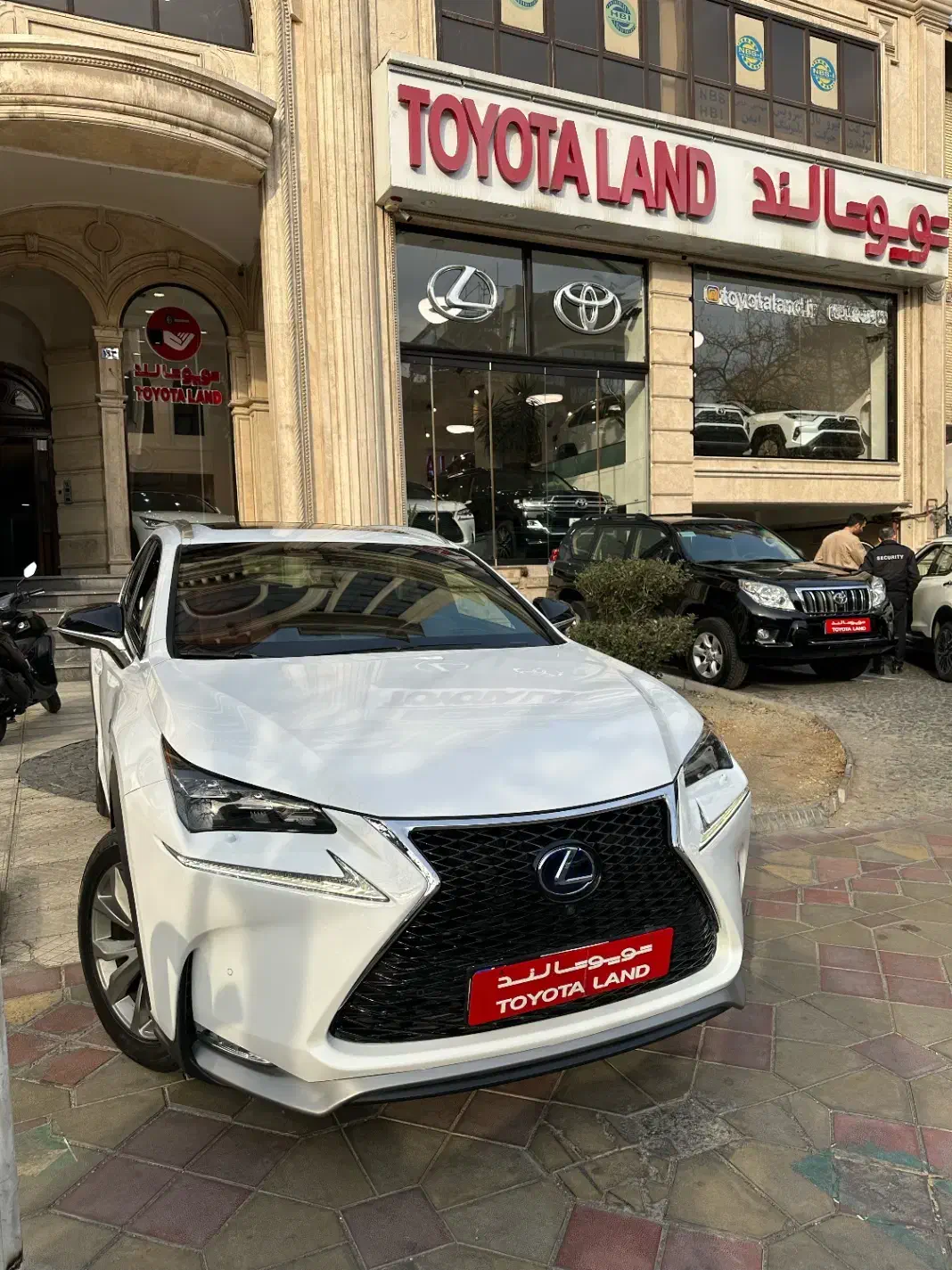 لکسوس nx300 ، مدل 2017|خودرو سواری و وانت|تهران, عباس‌آباد|دیوار