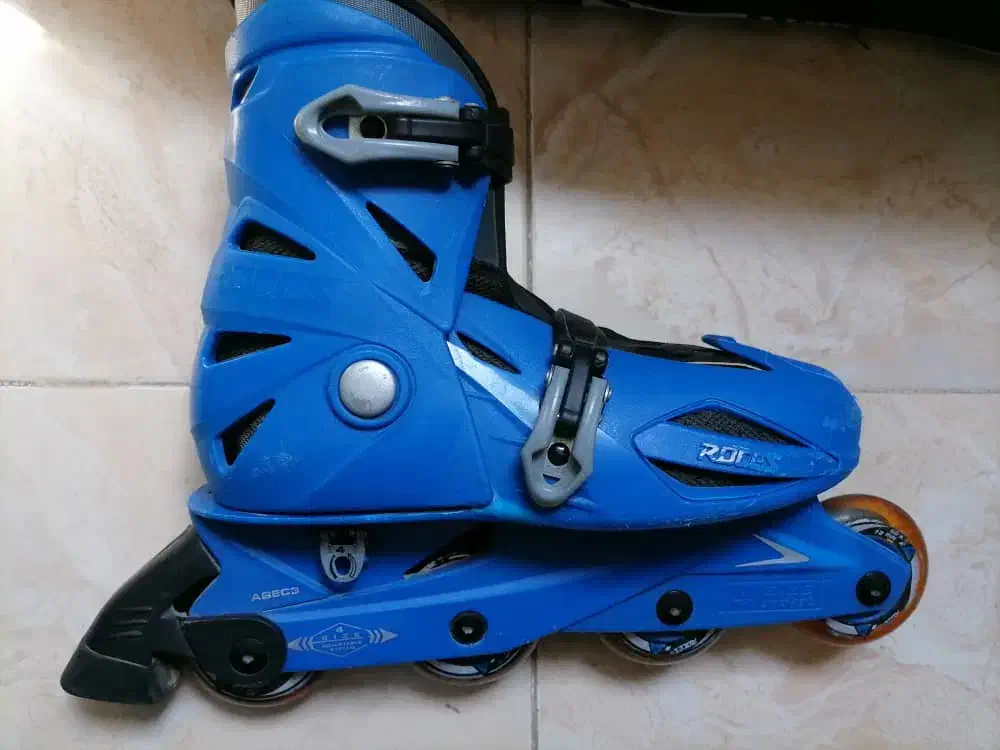 کفش اسکیت Roces|دوچرخه، اسکیت، اسکوتر|گرگان, |دیوار