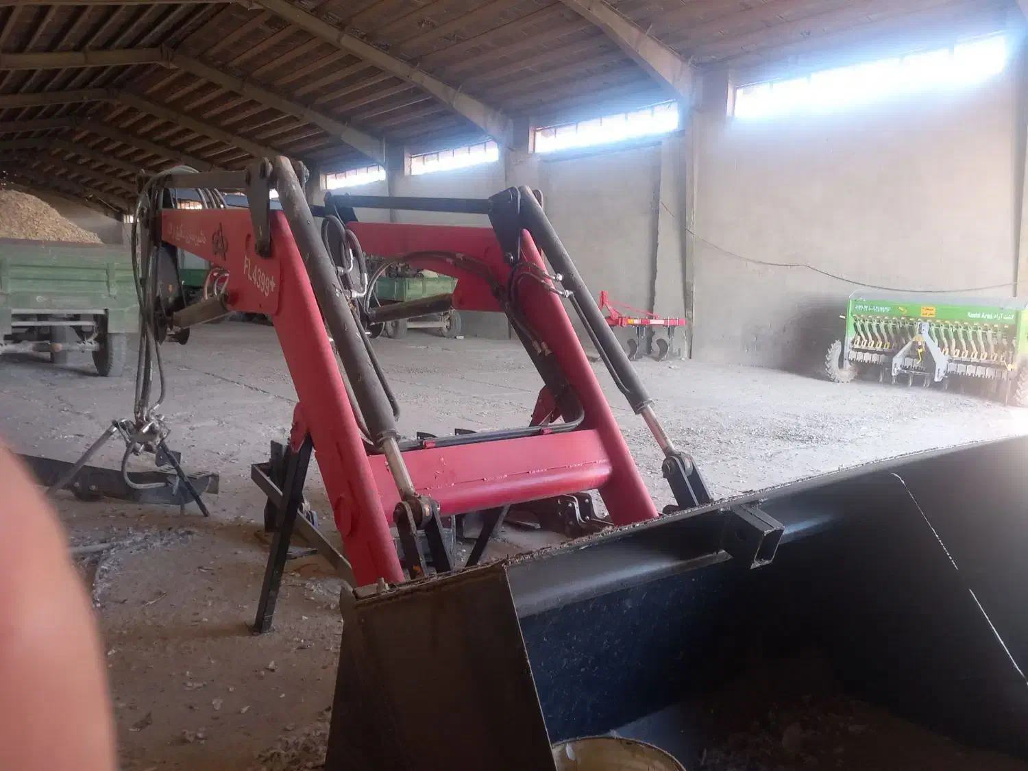 بیل تراکتور 399|ماشین‌آلات صنعتی|بیجار, |دیوار