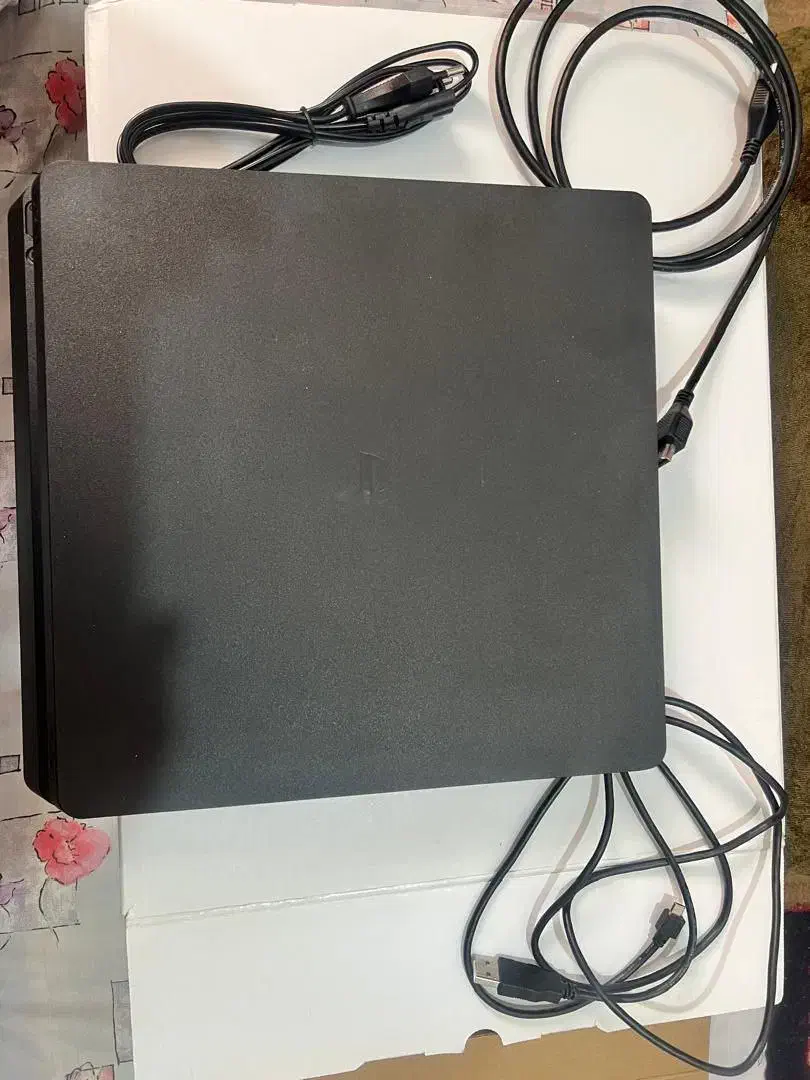 ps4 اسلیم 1 ترا|کنسول، بازی ویدئویی و آنلاین|زاهدان, |دیوار