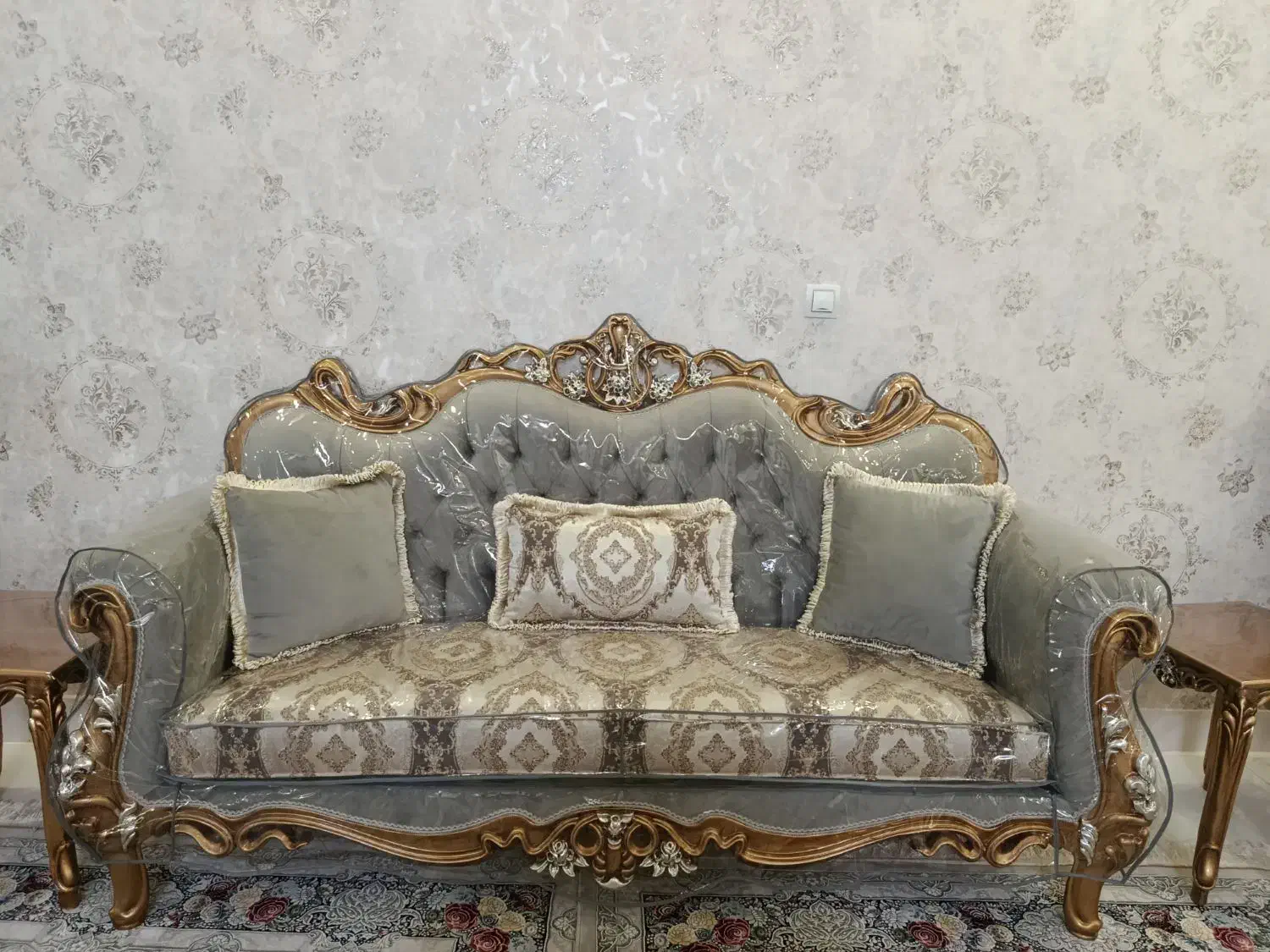 دوخت انواع کاور مبل ژلی و پارچه ای با مدیریت محمدی|خدمات پیشه و مهارت|سبزوار, شرق کال جنوبی (شمس آبادی)|دیوار