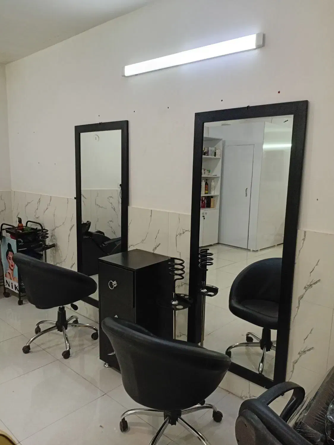 اجاره صندلی در تمامی لاین ها|خدمات آرایشگری و زیبایی|رباطکریم, رباطکریم|دیوار