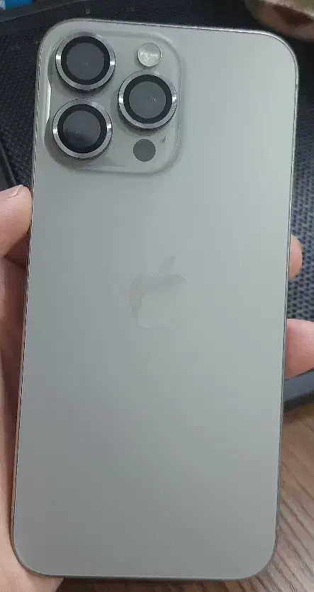 iPhone 15 Pro Max|موبایل|قم, زنبیل آباد|دیوار