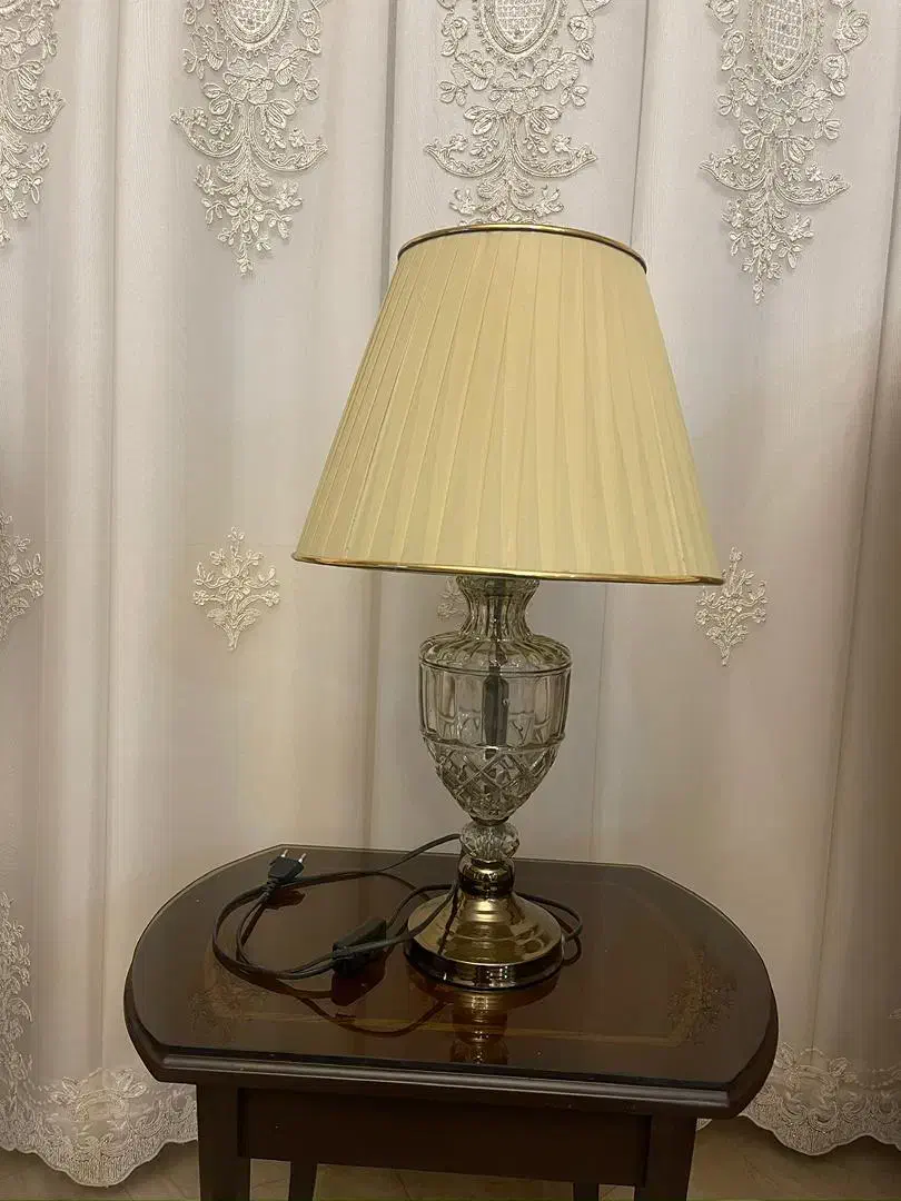 آباژور کلاسیک|چراغ خواب و آباژور|یزد, |دیوار