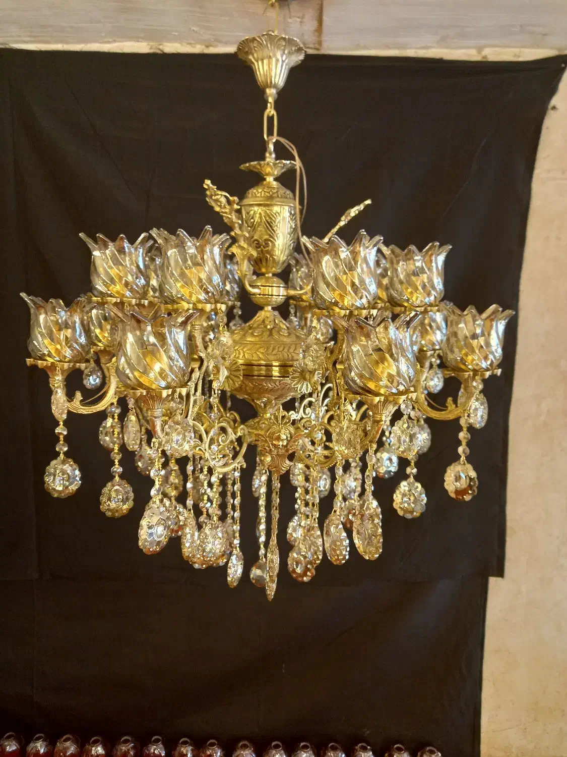 لوستر دوگل بزرگ درباری|لوستر و چراغ آویز|اراک, |دیوار