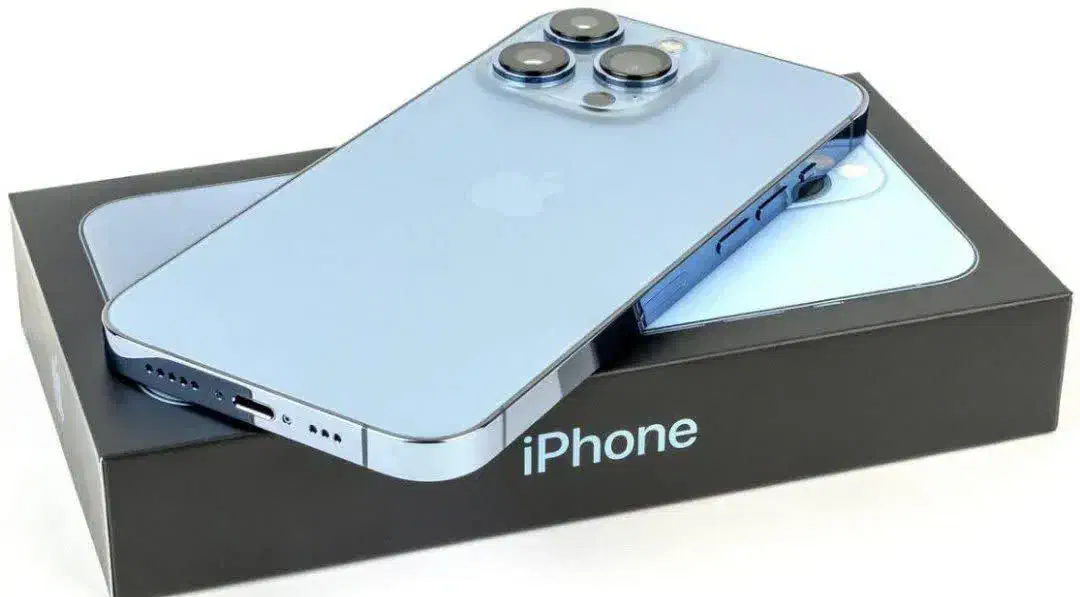 گوشی اپل ۱۳پرومکس  بدون نقطه در حد|موبایل|قمرود, |دیوار