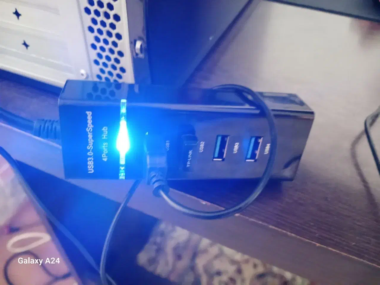 هاب 4پورت|لوازم جانبی موبایل و تبلت|بروجرد, |دیوار