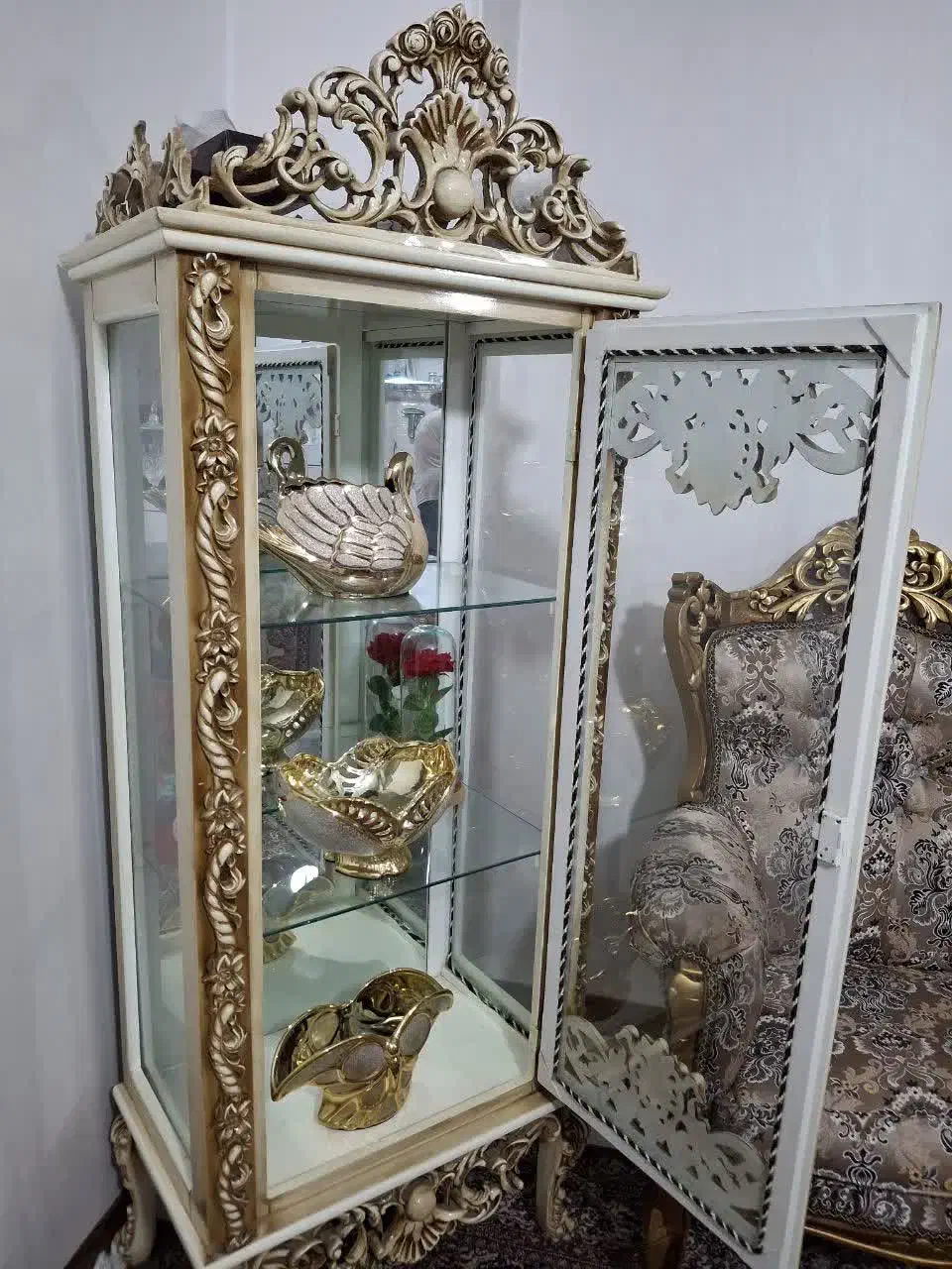 ویترین با دکوری|بوفه، ویترین، کنسول|اسلام‌شهر, شهرک انبیا|دیوار