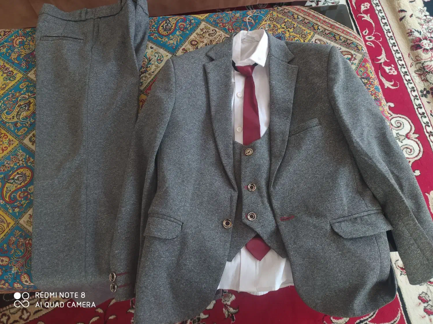 کت و شلوار پسرانه شیک ومجلسی|کفش و لباس بچه|مرودشت, نقش رستم|دیوار