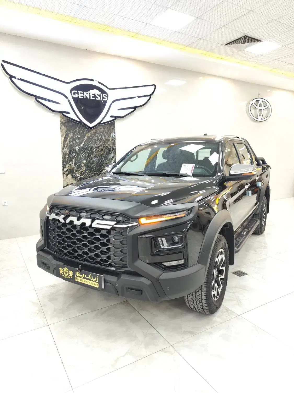 kmc t9. کی ام سی|خودرو سواری و وانت|اصفهان, نقش جهان|دیوار