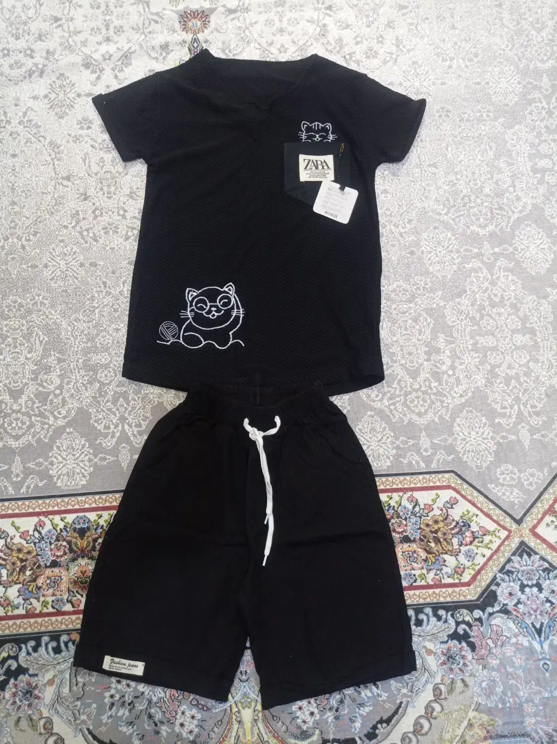 لباس|لباس|رباطکریم, نصیرشهر|دیوار