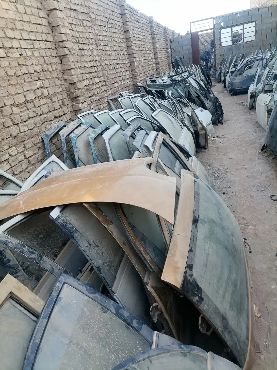 درو کاپوت استوک|قطعات یدکی و لوازم جانبی|یزد, |دیوار