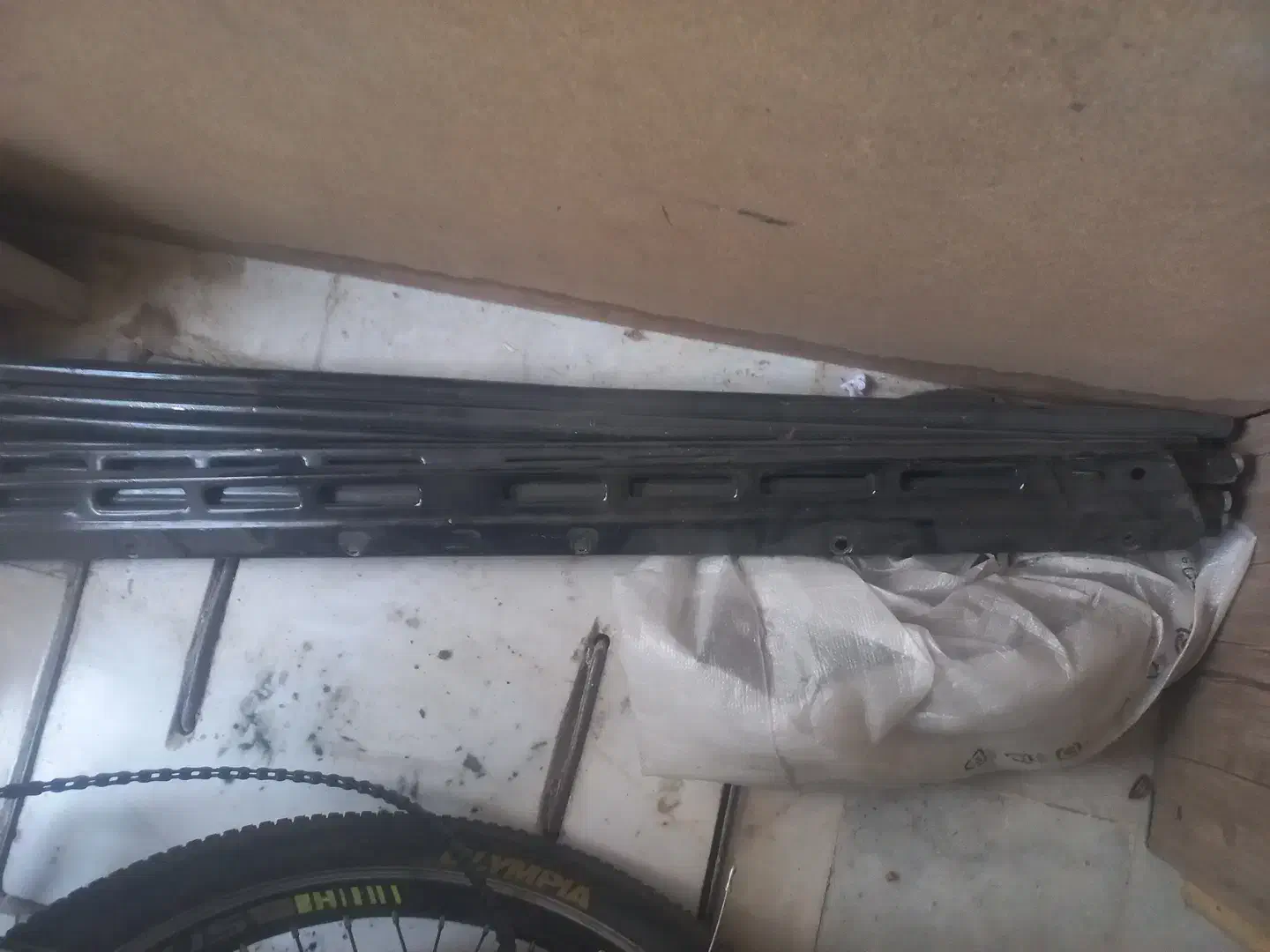 باربند پیکان|قطعات یدکی و لوازم جانبی|شاهین‌شهر, مورچه خورت|دیوار