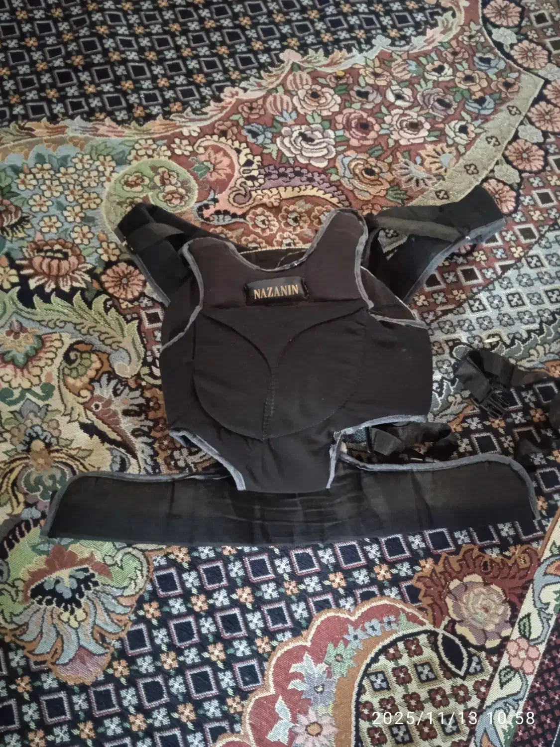 نگهدارنده بچه یا همون آغوشی|اسباب و اثاث بچه|پلدختر, |دیوار