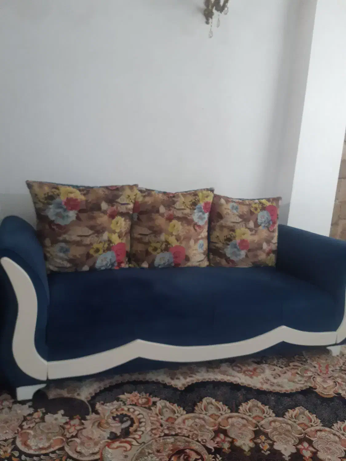 مبل ۷ نفره در حد نو تمیز|مبلمان خانگی و میز عسلی|فریدون‌کنار, |دیوار
