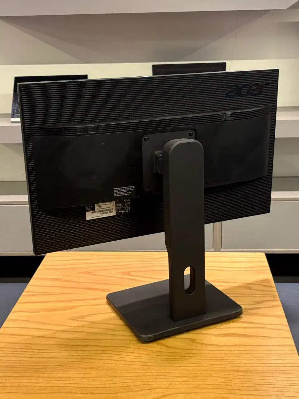 مانیتور 24 اینچ ایسر مدل Acer B246HL|قطعات و لوازم جانبی رایانه|تهران, میدان ولیعصر|دیوار