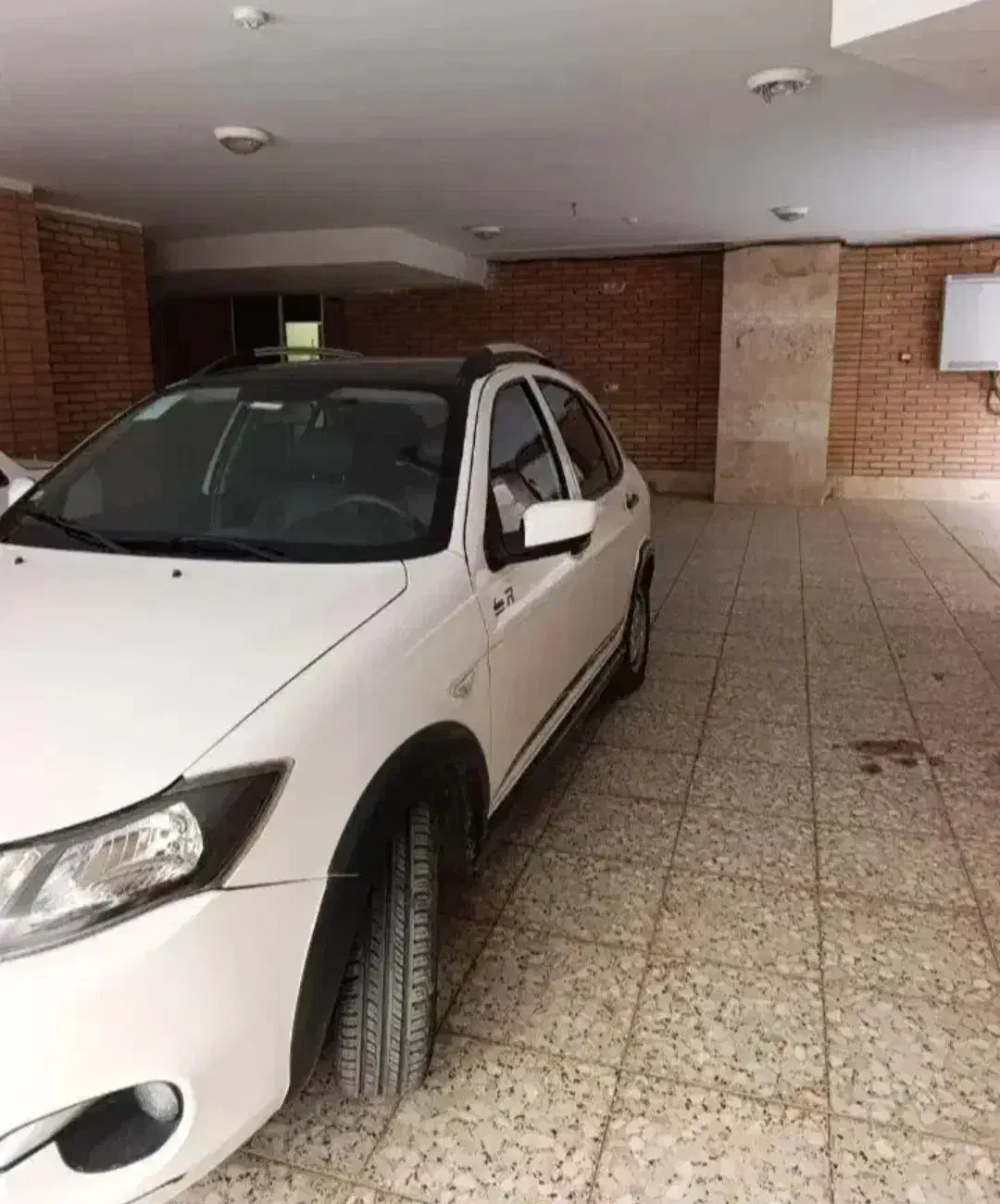 کوییکr سفید مشکی با رینگ|خودرو سواری و وانت|اصفهان, علی قلی آقا|دیوار