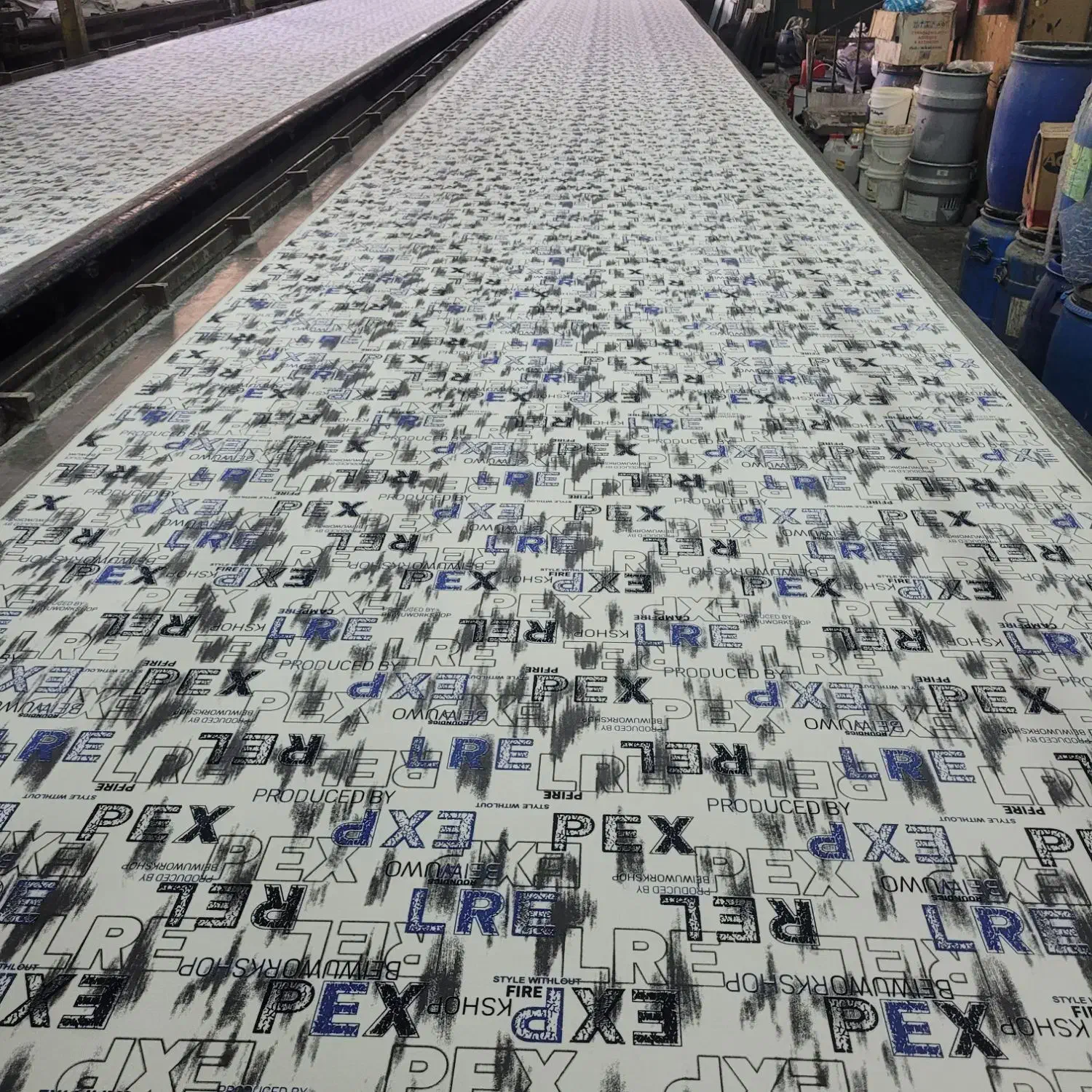 کارگر ساده و شابلون زن وسرپرست طاقه ای|استخدام صنعتی، فنی، مهندسی|تهران, شوش|دیوار