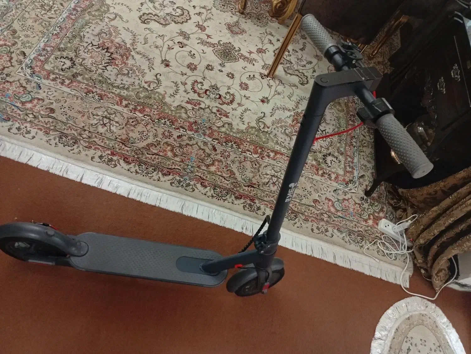 اسکوتر برقی|دوچرخه، اسکیت، اسکوتر|دوگنبدان, |دیوار