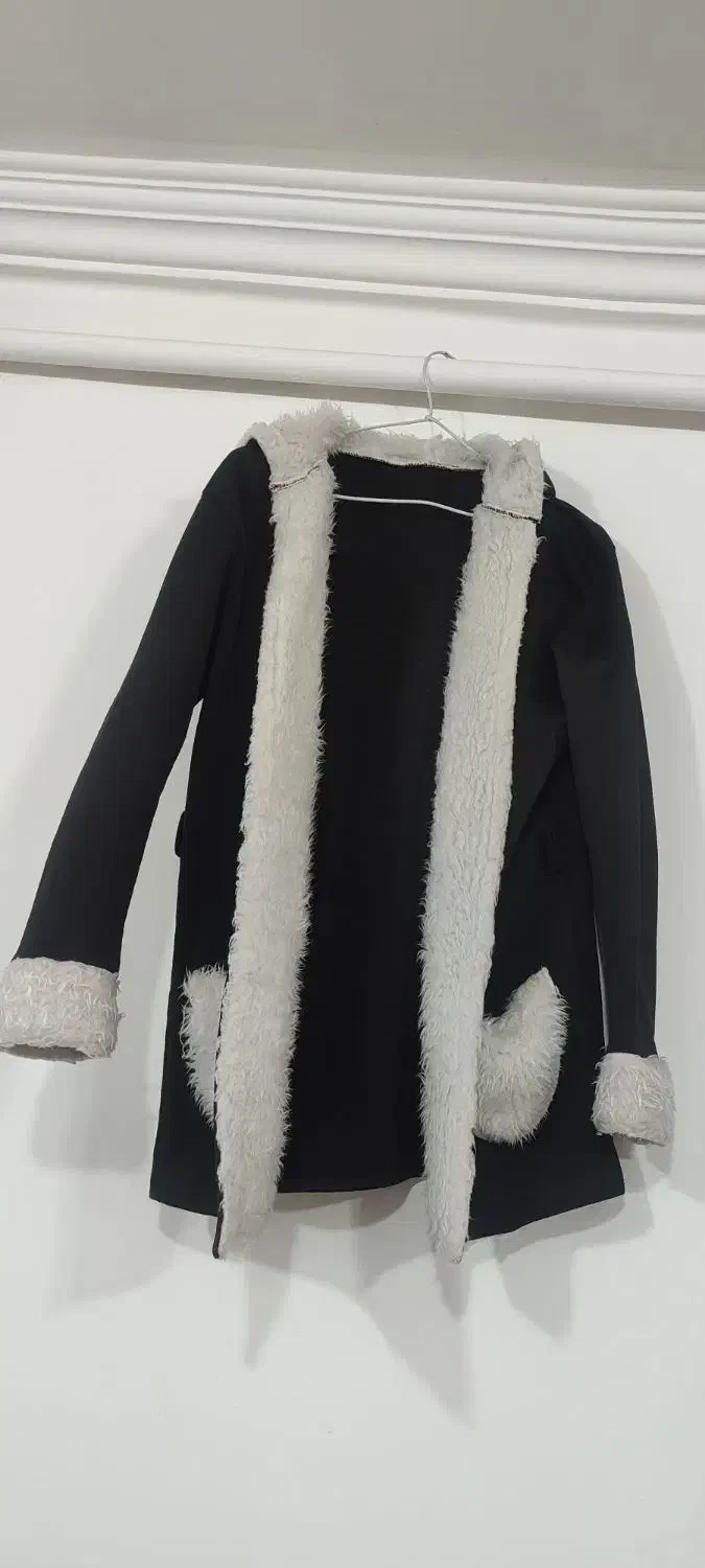 پافر|لباس|رشت, حمیدیان|دیوار