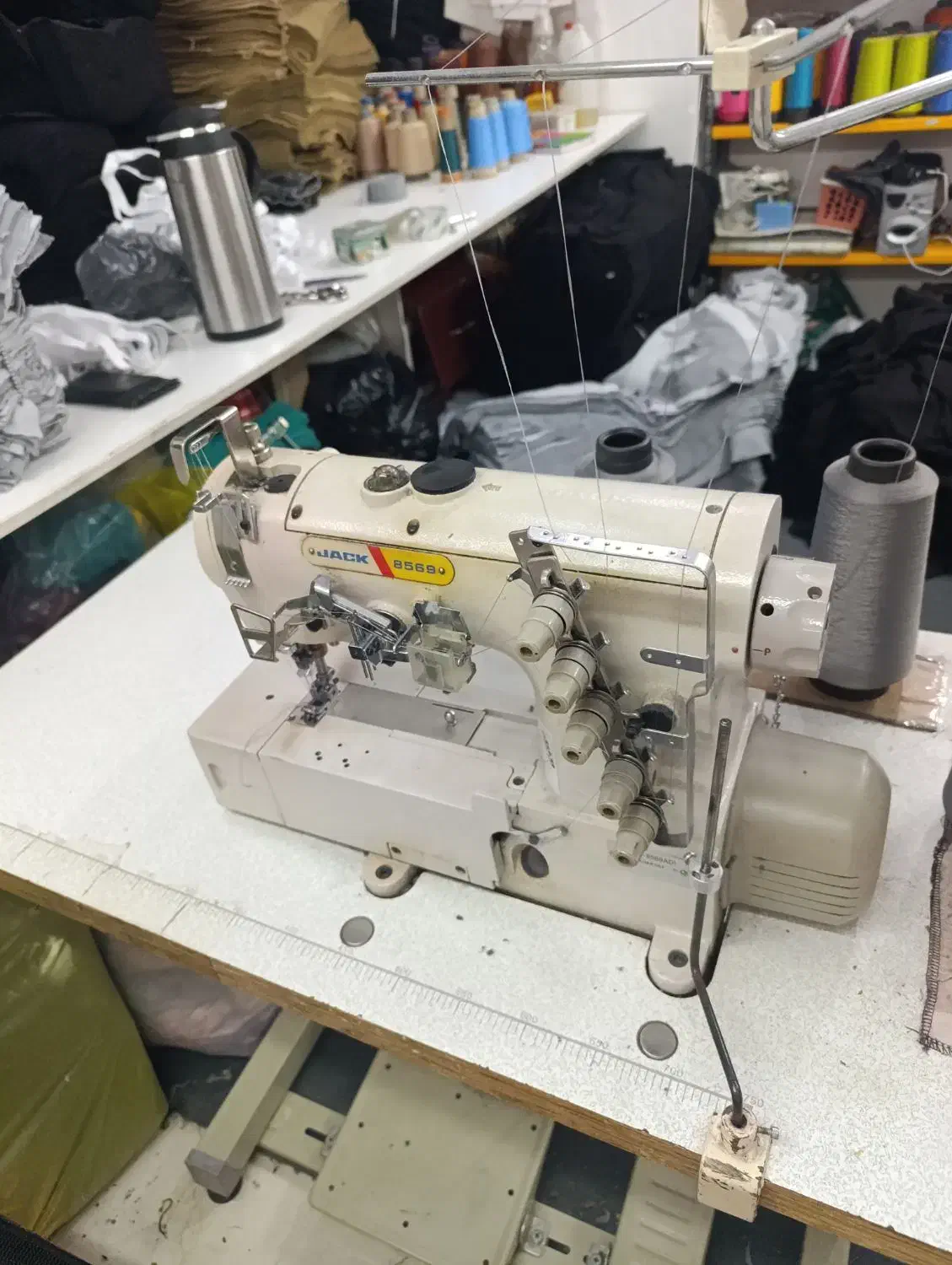 چرخ میاندوز|چرخ خیاطی و ریسندگی|رباطکریم, مسکن مهر آبشناسان|دیوار