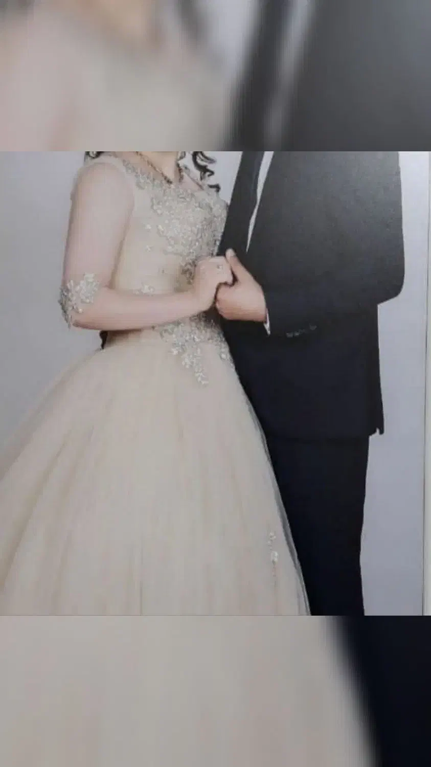 لباس مجلسی|لباس|سنگر, |دیوار