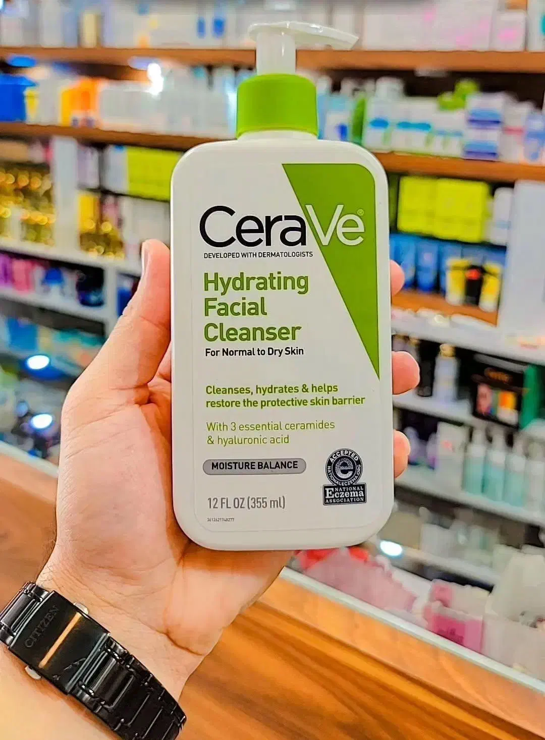 ژل شوینده سراوی|آرایشی، بهداشتی، درمانی|کلاله, |دیوار