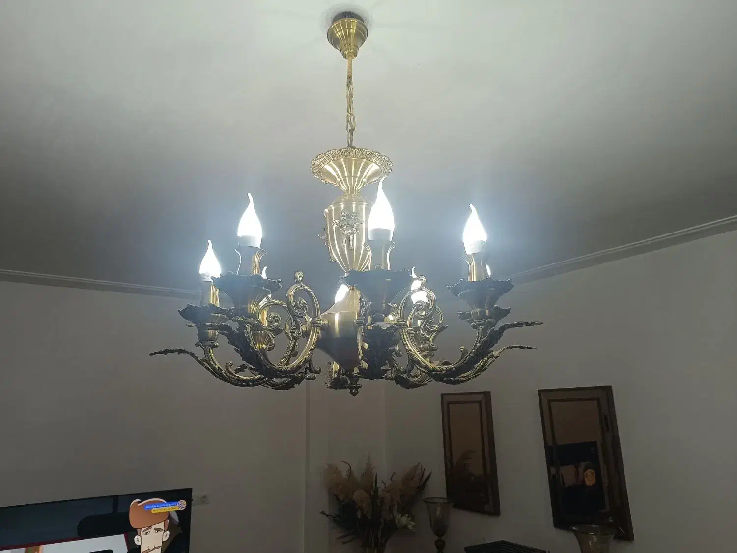 لوستر برنز ۸ شاخه عتیقه|لوستر و چراغ آویز|خرم‌آباد, |دیوار