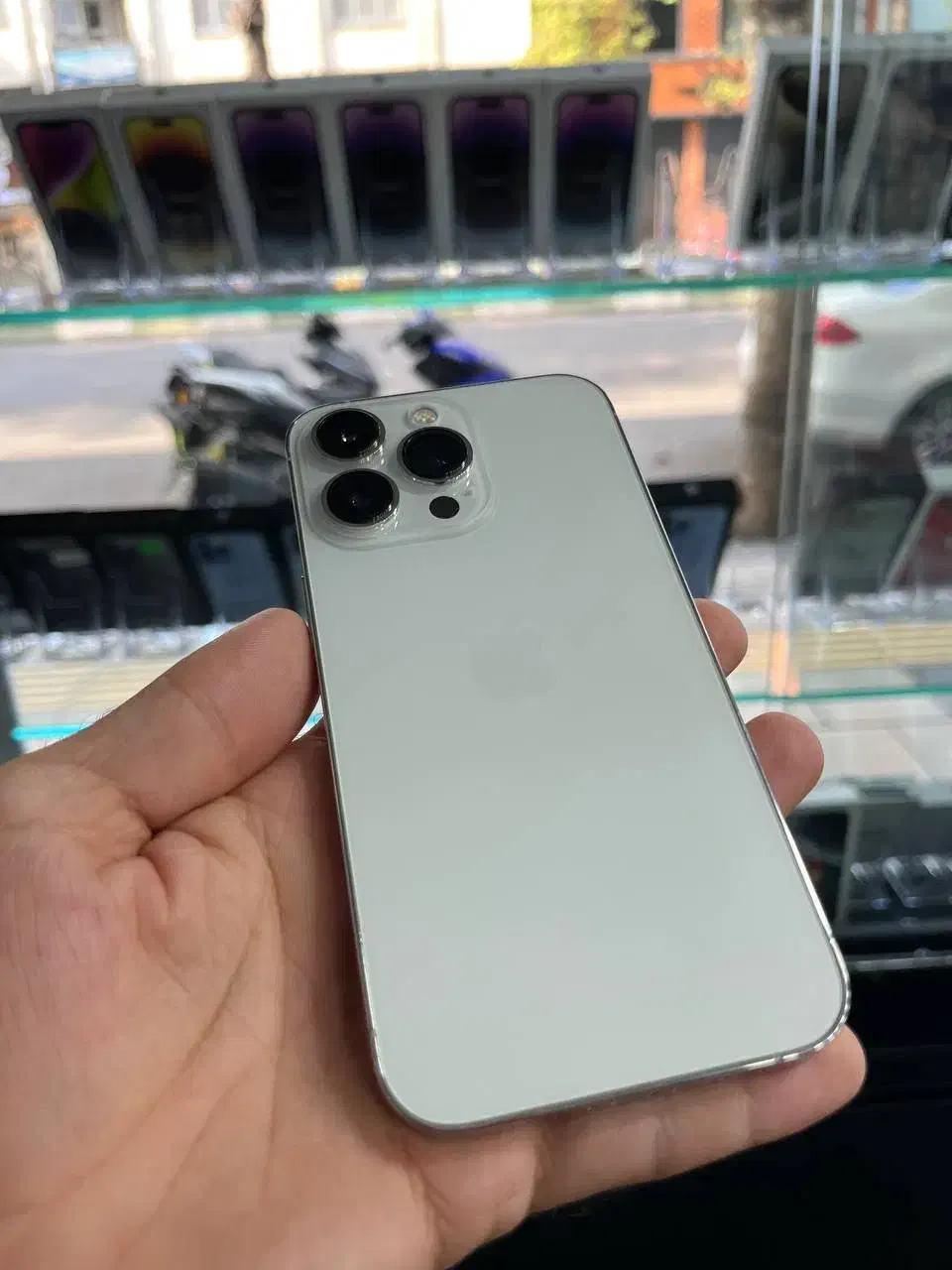 اپل 13 پرو با گارانتی با اقساط بلند مدت|موبایل|رشت, بازار|دیوار