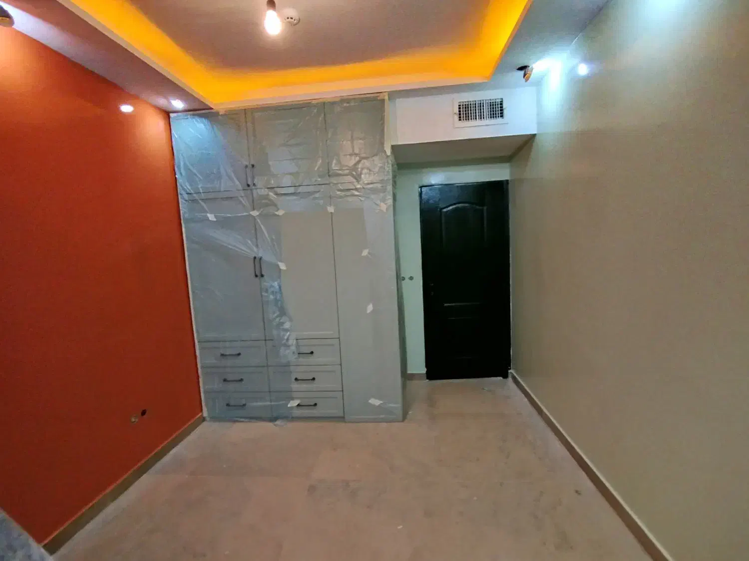 کناف و نقاشی نصب کاغذ دیواری(بدون واسطه)|خدمات پیشه و مهارت|اسلامشهر, شهرک مفیدی|دیوار