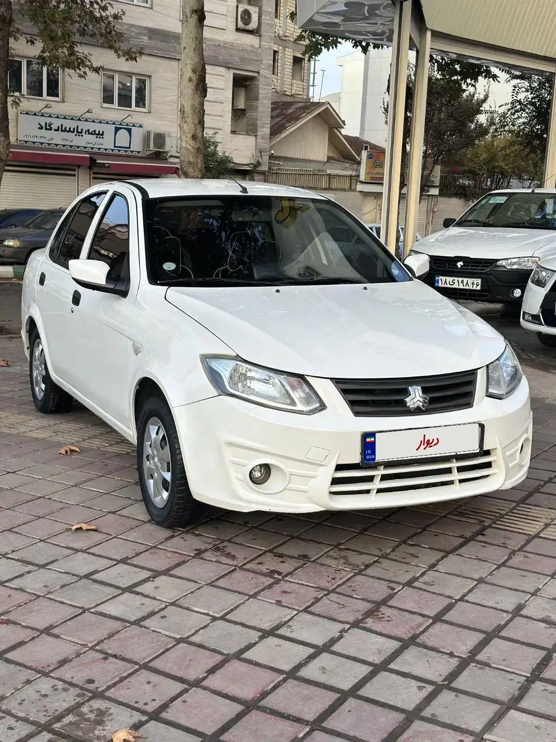 ساینا|خودرو سواری و وانت|رشت, استقامت ۱|دیوار