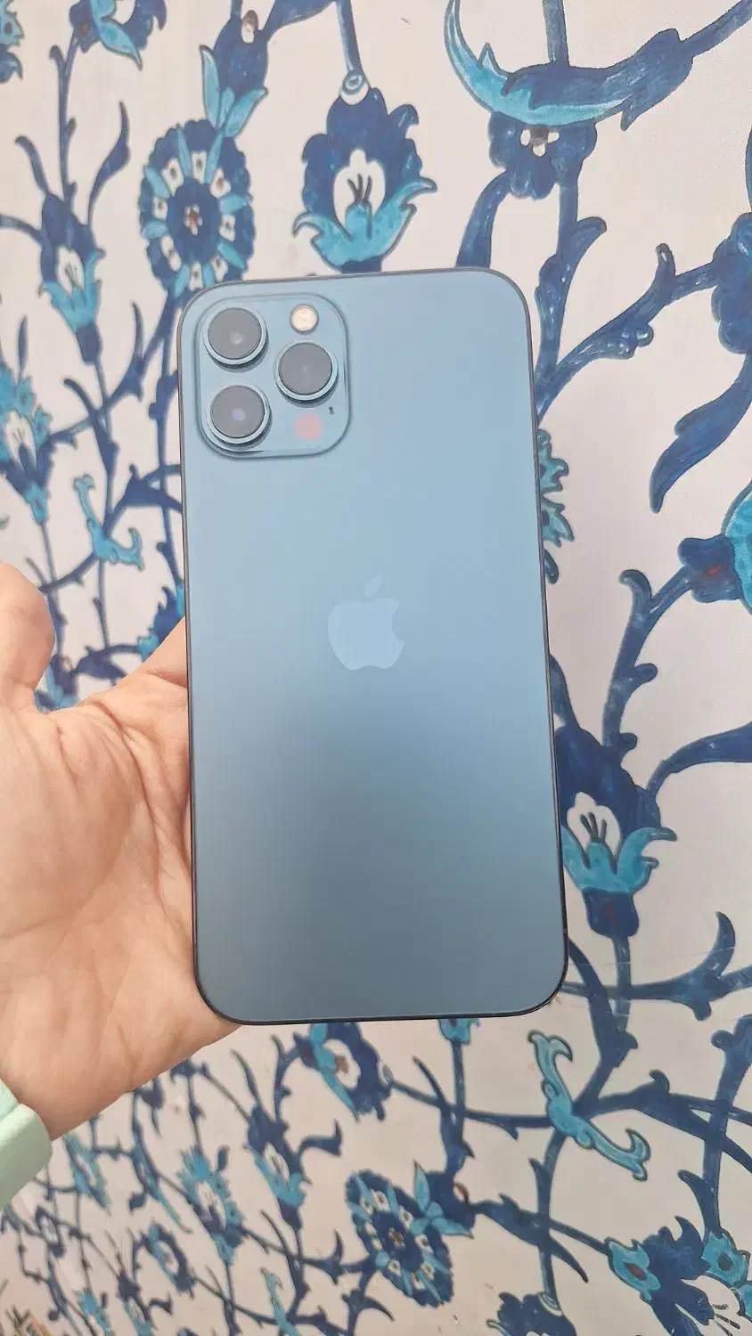 12promax 256G|موبایل|رشت, سعدی (تختی)|دیوار