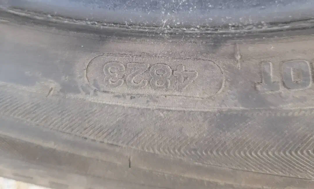 چهارحلقه لاستیک ۱۷۵یزد/ویک حلقه رودستون ۱۸۵ پرایدی|قطعات یدکی و لوازم جانبی|کرج, حیدرآباد|دیوار